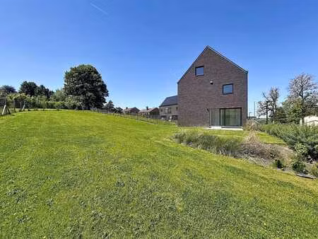 magnifique villa neuve 3 chambres peb a++ avec finitions de