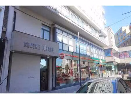 appartement renove au 12eme etage ascenseur 2ch 2sdb balcon