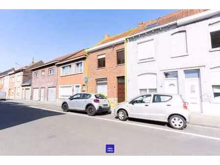 maison saine avec jardin et garage  idéale 1er achat/invest