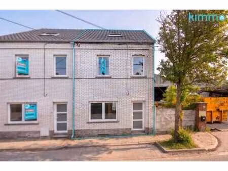 maison renovee – 3 chambres avec terrasse a wangenies !