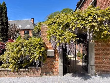 coup de foudre: magnifique maison de caractère + prof lib.