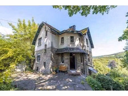 villa 4 façades avec vue à vendre à trois-ponts (à rénover)
