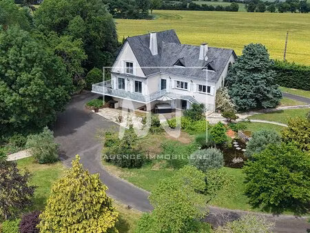 maison familiale beaucouze 320 m2 dans un environnement privilégié