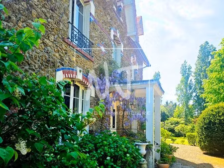 maison d'exception - saint remy la varenne