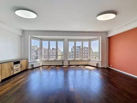 pétillon | bel appartement 2 chambres en excellent état