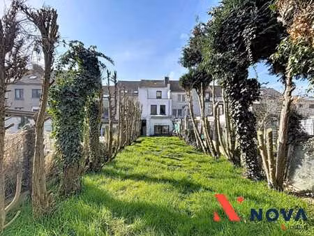 spacieuse maison 3 chambres avec jardin et garage