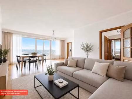 ganshoren : appartement deux chambres avec terrasse