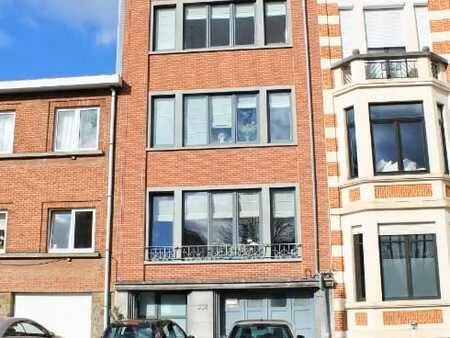 superbe appartement de 85m² 2ch + au fort jaco