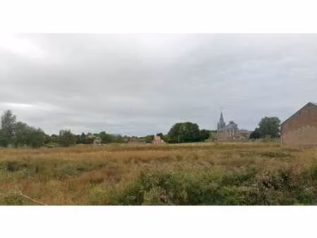terrain à bâtir avec permis obtenu à 7 min de perwez!