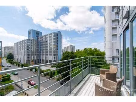 magnifique appart 2 chambres + terrasse (otan)