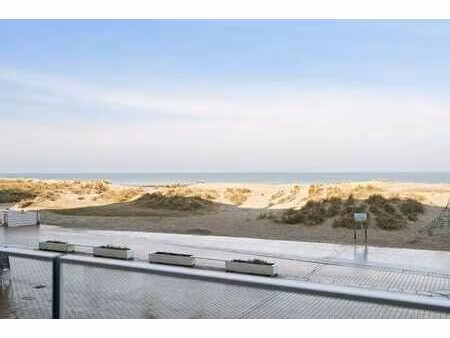 à vendre: appartement rénové sur la digue