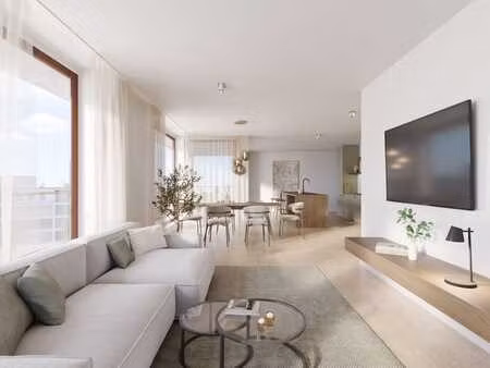 appartement 3 chmbres avec grande terrasse