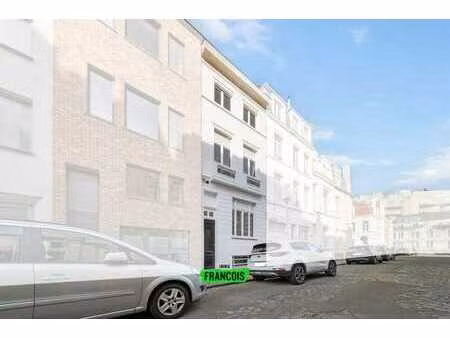 spacieuse maison familiale près de petit paris  ostende.