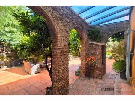 moulin xviie - piscine - dépendances- six-fours-les-plages