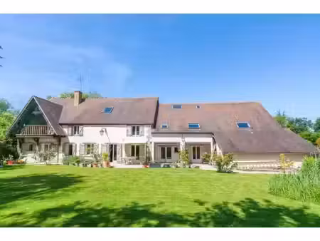 vente propriété 8 pièces 450 m² à emancé (78125)  725 000 €