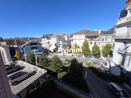 vente local commercial 32 pièces
