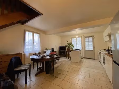 location maison 4 pièces 84 m² à villiers-en-lieu (52100)