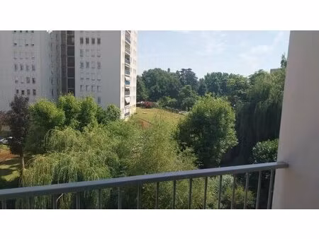 quartier brou: appartement de type 4 dans résidence sécurisée