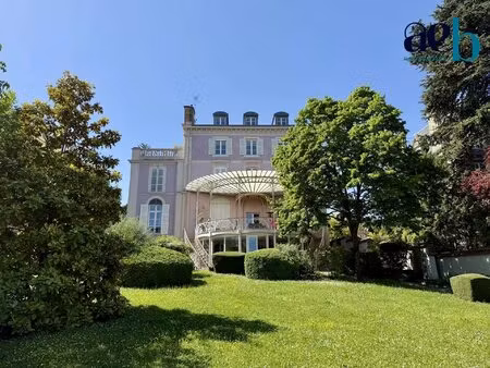 épernay - appartement villa de 173m²