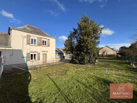 vente maison à ballots (53350) : à vendre / 110m² ballots