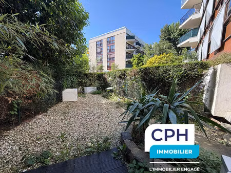 superbe appartement avec jardin rare sur le marché !