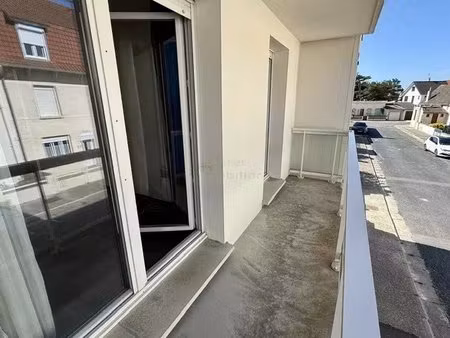 appartement avec balcon et parking