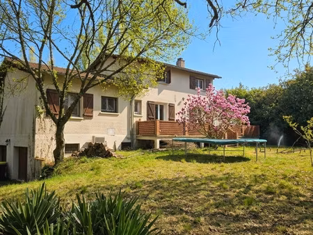 pépite à lisle-sur-tarn : 170 m2 de potentiel infini !