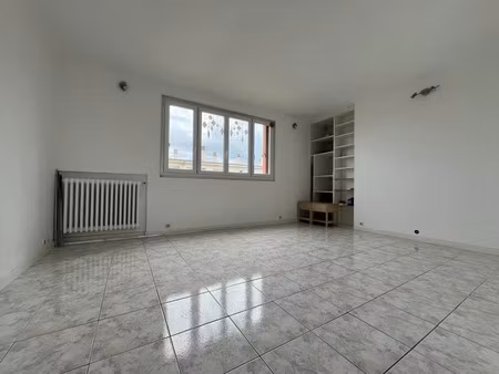 vente appartement 3 pièces 54 m² à les clayes-sous-bois (78340)  149 500 €