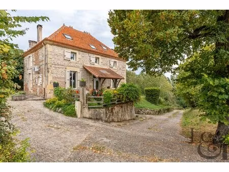 propriété en pierre 4 5 hectares au temple-sur-lot