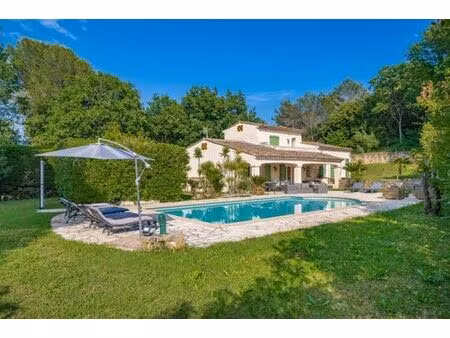 villa de 6 pièces de luxe en location cannes  france