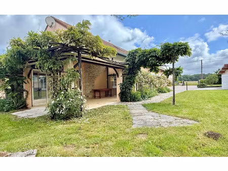 maison palleau m² t-7 à vendre  495 000 €