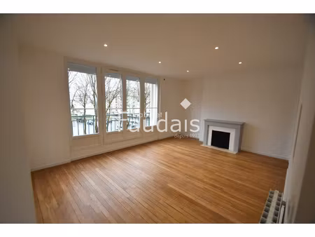 appartement t5 en centre ville