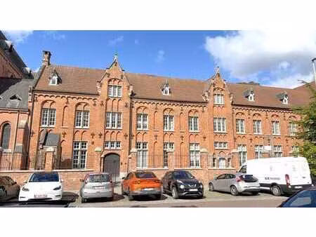 bureaux de caractère à louer au couvent des capucins à alos