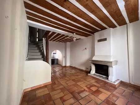maison de ville  montfrin  garage  terrasse