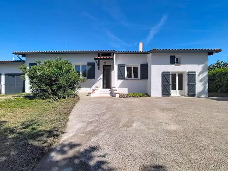 a vendre - merville - maison t6 130m² de plain-pieds avec double garage
