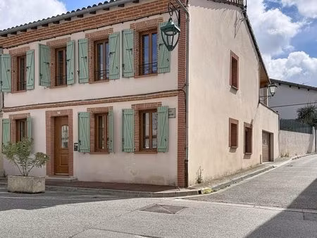 maison cossue t4/5 avec garage & jardin