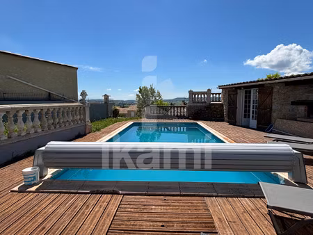 maison familiale rénovée - vue dominante - piscine - studio