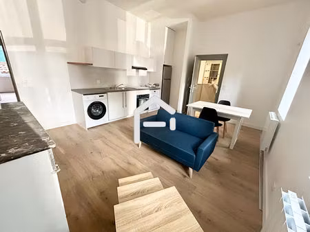 a louer : t3 meublé de 60m² à 1070€ cc à compans caffarelli (31000)