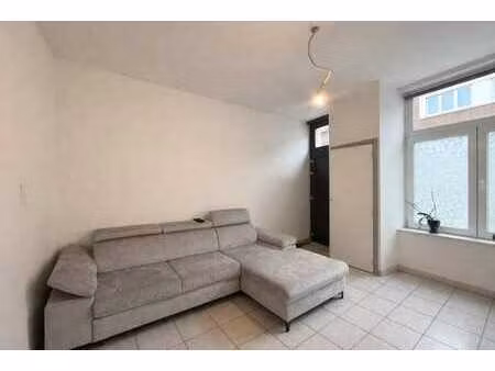 maison familiale en très bon état avec terrasse