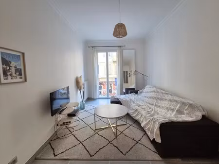 nice centre ville balcon 2 p renove