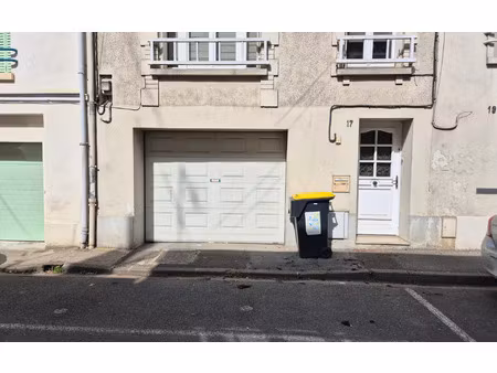 stationnement crécy-la-chapelle 70 m² t- à vendre  79 000 €