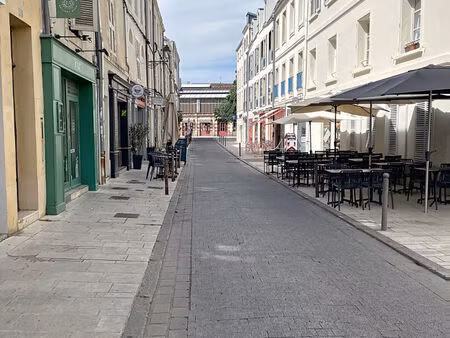 parking / box la rochelle