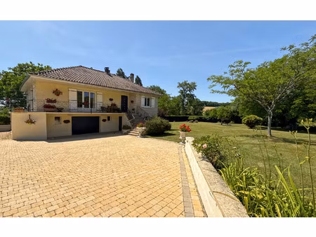 maison eyvirat 160 m² t-4 à vendre  298 530 €