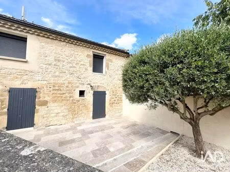 maison à blauzac (30700)