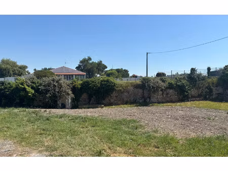 terrain saint-agnant m² t- à vendre  49 500 €