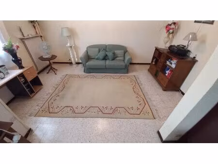 appartement type 3 rez-de-chaussée résidence sécurisée