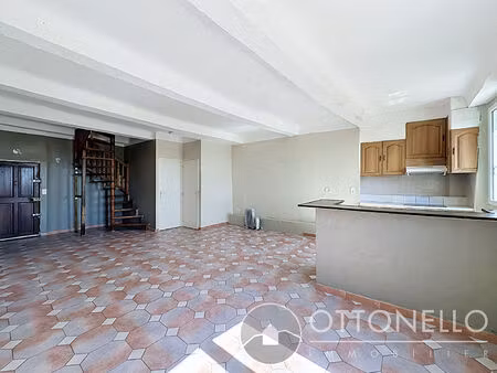 appartement duplex roquebrune-sur-argens 3 pièces 65 05 m2
