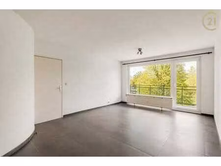appartement 2 chambres avec grenier et garage