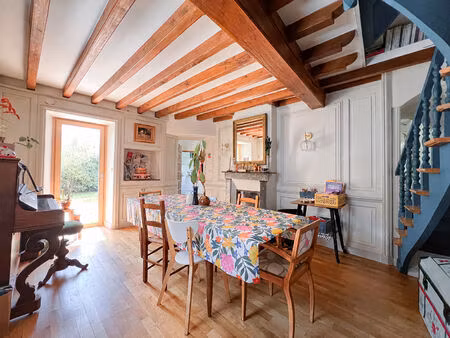 a vendre angers secteur camus nazareth  maison 7 pièces  4 chambres  jardin et dépendance