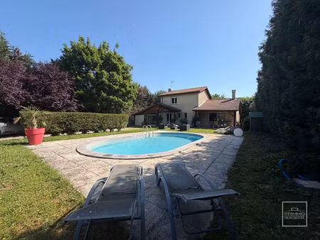 maison lissieu 5 pièce(s) 115 m2
